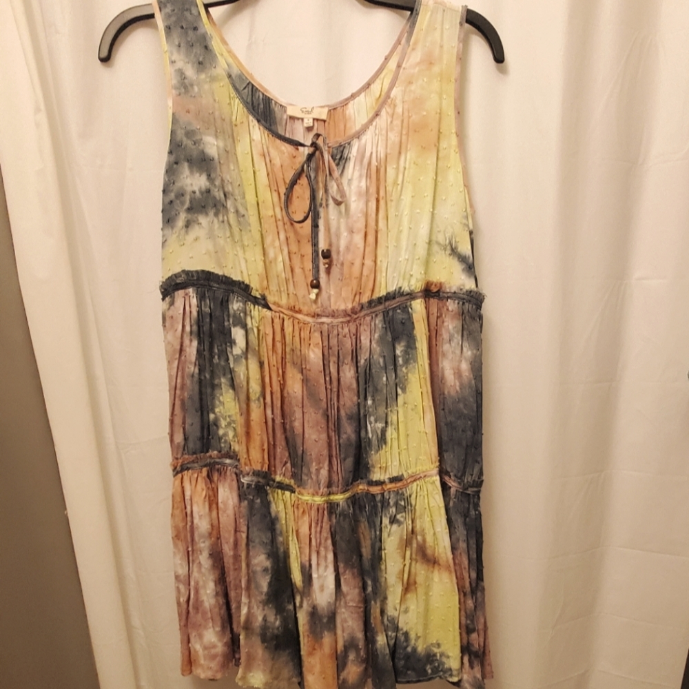 Easel Los Angeles tye-dye babydoll mini dress women's size medium. Like new.